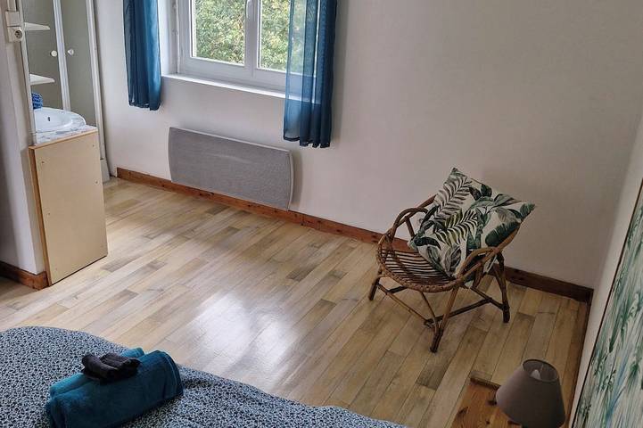 Location de vacances pour 7 personnes, avec jardin à Plouigneau - 4