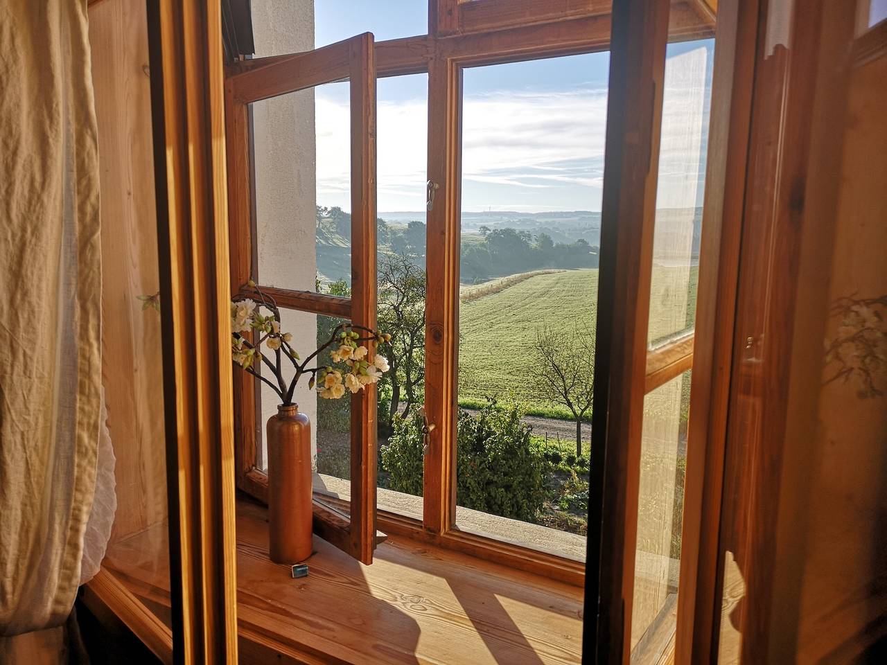 Urlaub im historischen Rittergut Positz aus dem 16. Jahrhundert - individuelle, lichtdurchflutete Romantikzimmer in Oppurg, Saaleland