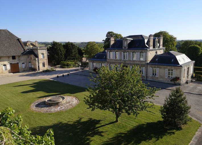 Gîte pour 15 personnes, avec terrasse et jardin dans l' Aisne - 2