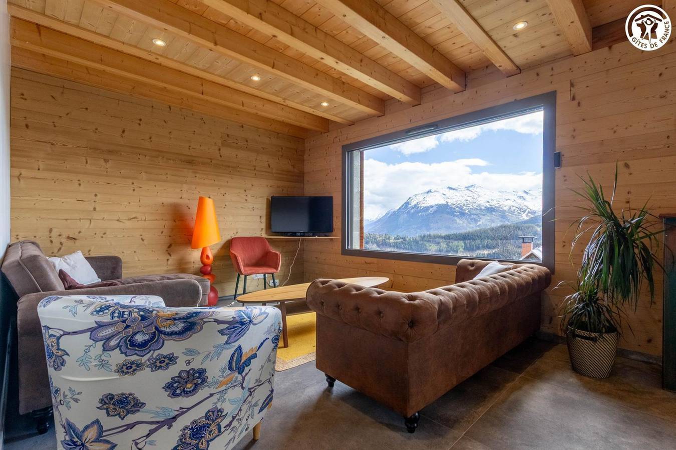 Chalet De L'Aiguille Noire in Montricher-Albanne, Région de Saint-Jean-de-Maurienne