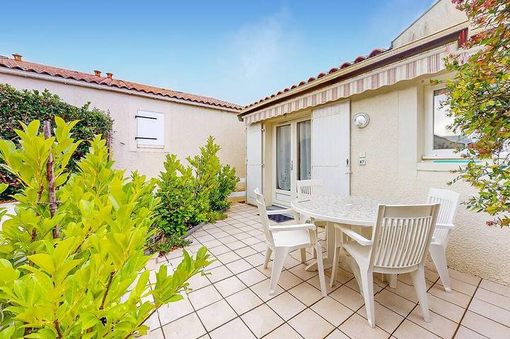 Maison de vacances pour 4 personnes, avec terrasse et piscine - 1