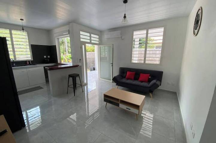 Appartement de vacances pour 4 personnes, avec terrasse et jardin