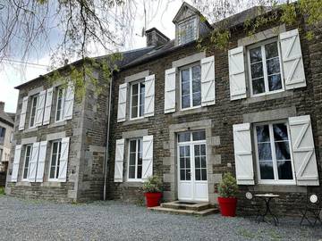 Cottage pour 3 personnes, avec terrasse ainsi que jardin et vue à Pont-Farcy