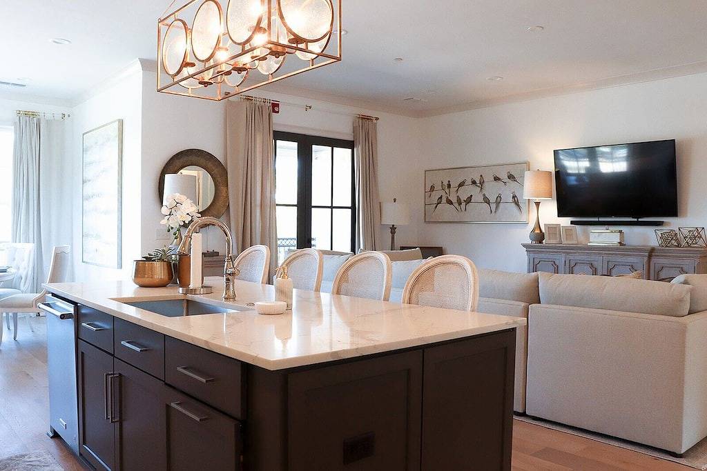 Ganze Wohnung, Neue Luxuswohnung in Gehweite zum historischen Oxford Square. in Oxford (MS), Lafayette County