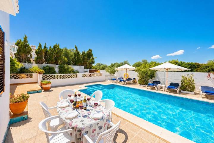 Location de vacances pour 6 personnes, avec jardin et vue sur l’océan à Cala en Porter - 4