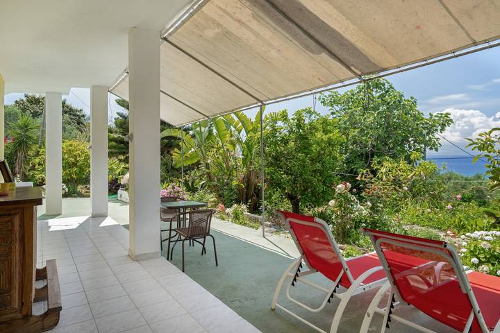 Holiday Home 'Palati' with Sea View, Wi-Fi and Air Conditioning in Ratzakli, Kefalonia