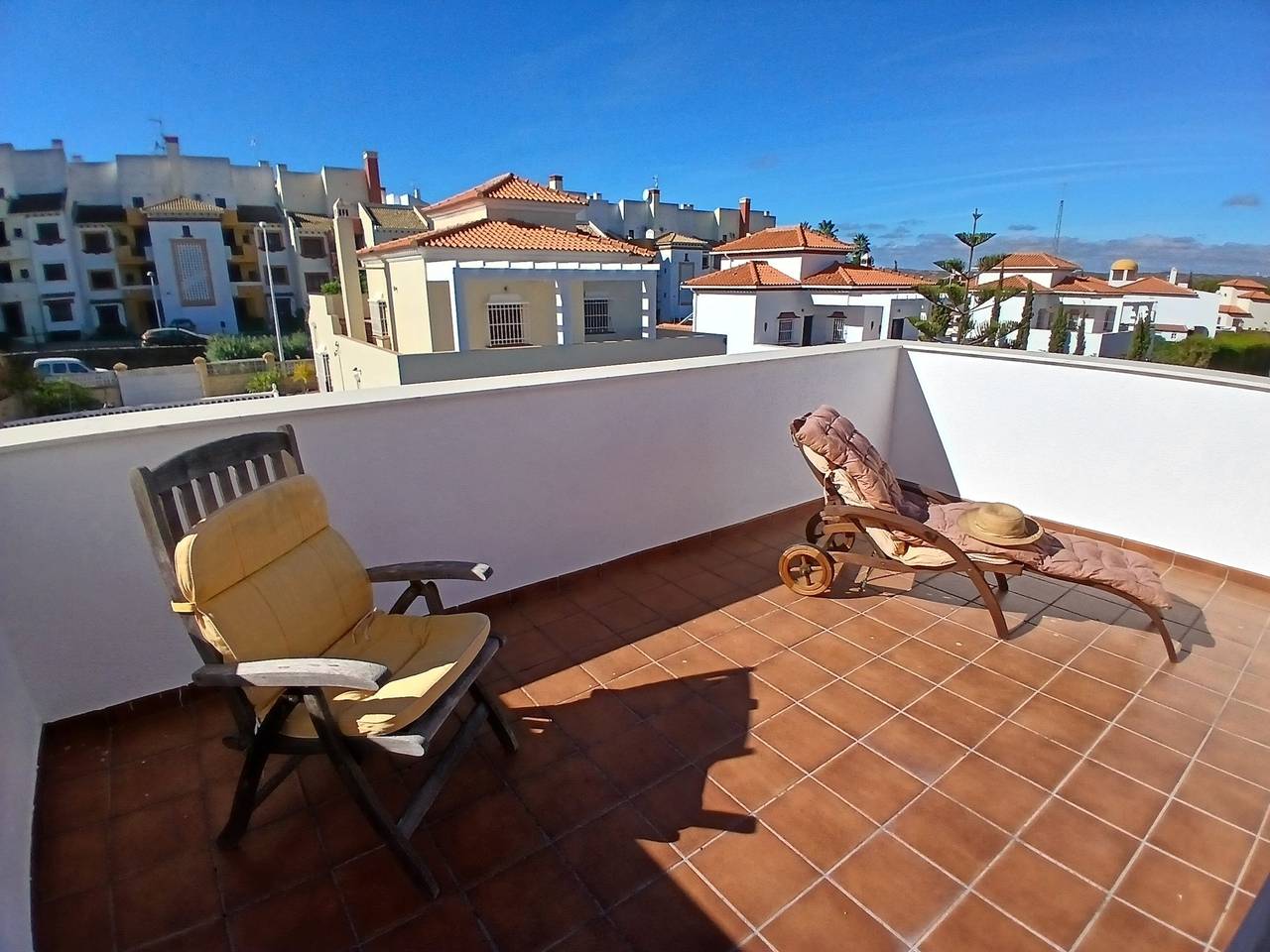 Casa Golfers Paradise, Anlage direkt am Golfplatz mit Gemeinschaftspool in Urbanizacion Costa Esuri, Ayamonte