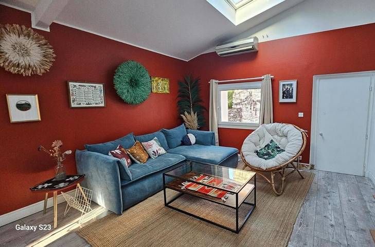 Location de vacances pour 10 personnes, avec Terrasse à Aujargues