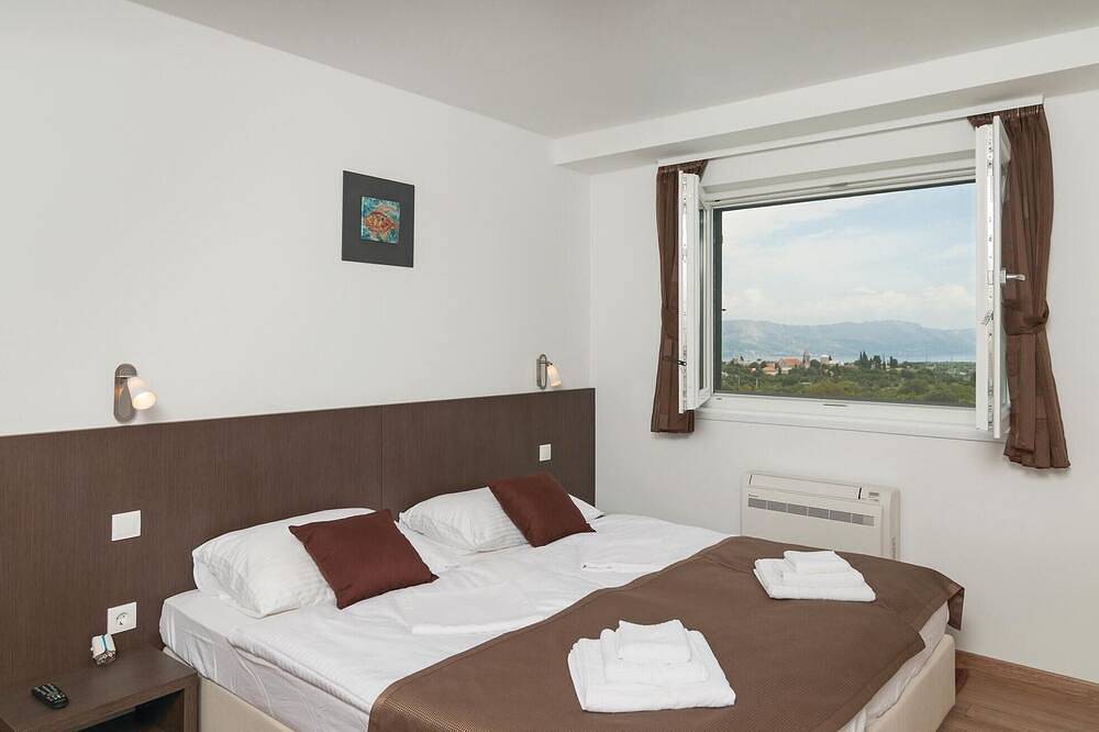 Awesome home in Postira in Škrip, Brac