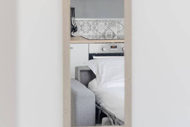 Gîte pour 4 personnes, avec balcon dans Plage de Tréompan - 4