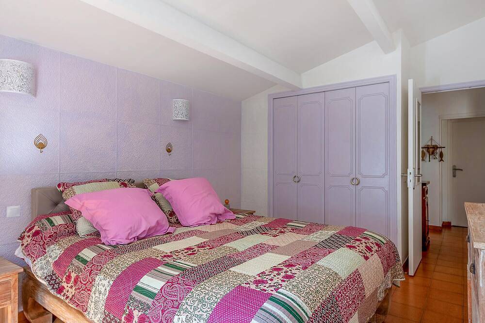 2 bedroom beautiful home in Miramas in Miramas, Istres region