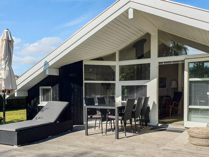 Ferienhaus für 8 Personen, mit Whirlpool und Sauna sowie Garten und Terrasse, kinderfreundlich in Sydals - 3