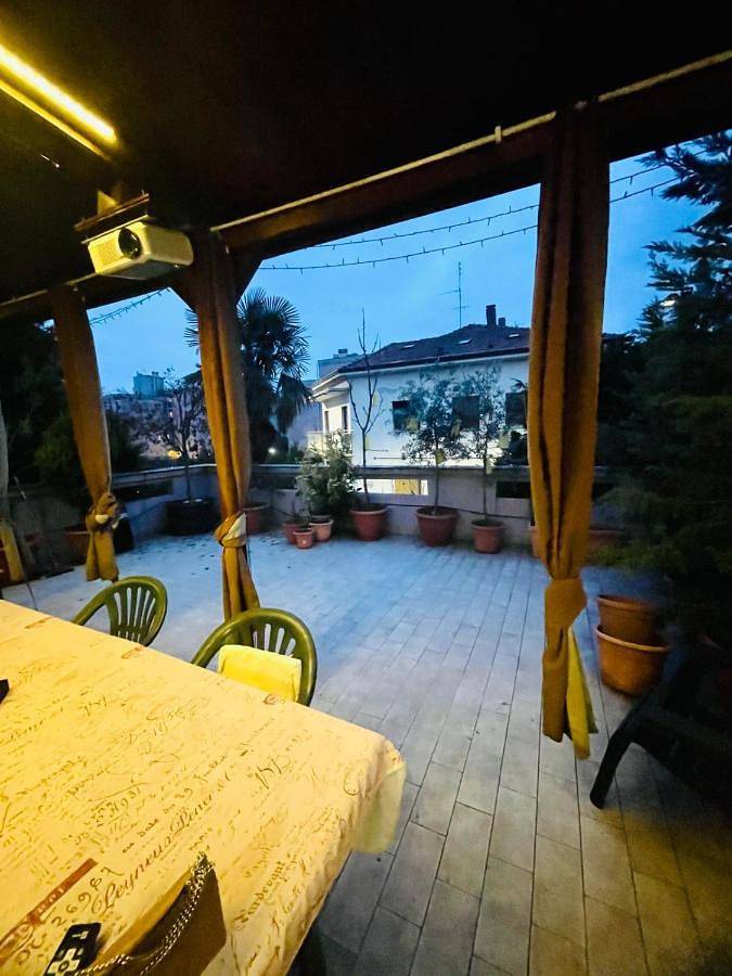 Appartement entier, William House, oasi di relax with terrace Milano Rho Como Monza in Limbiate, Brianza