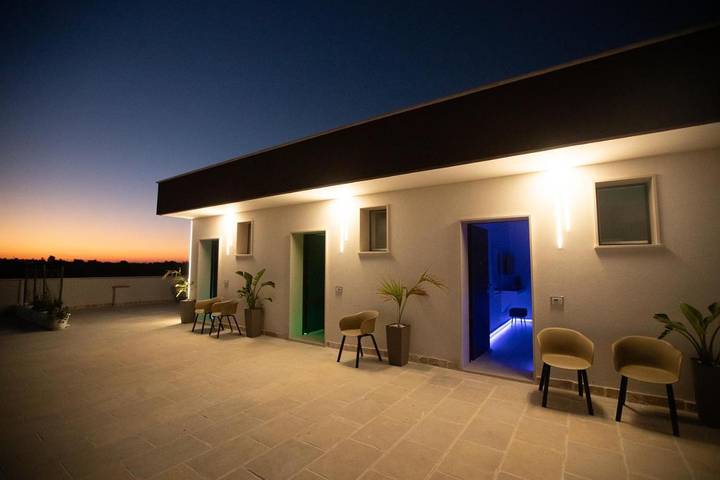 Casa vacanza per 2 persone, con giardino e panorama in Torre Canne