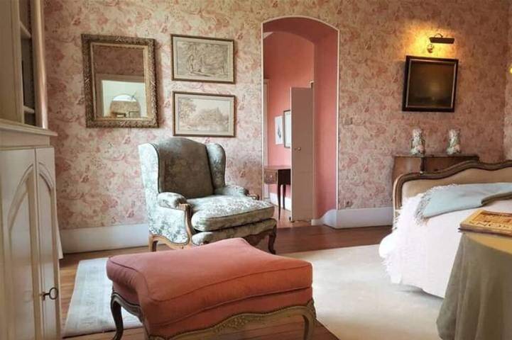 Location de vacances pour 10 personnes, avec jardin à Vallon-en-Sully - 3