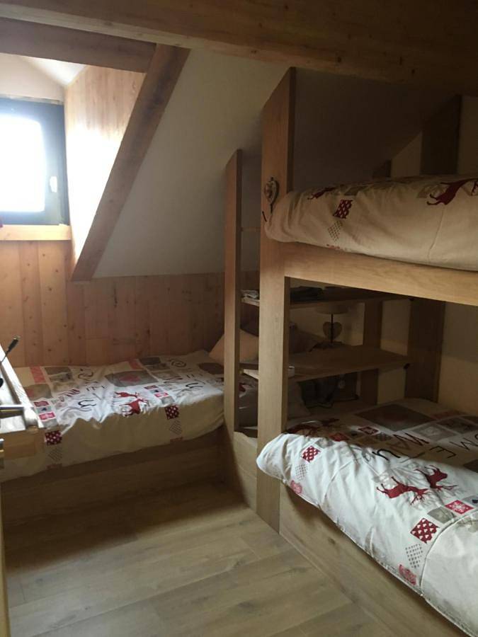 Chalet pour 7 personnes, avec vue et terrasse, animaux acceptés dans Guzet-Neige - 3