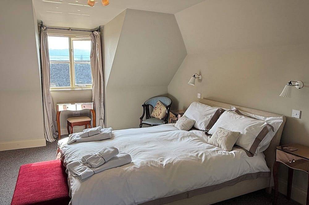 Entire apartment, The Vine - A  Luxurious Cotswold Escape for Two. in Winchcombe, Gloucestershire