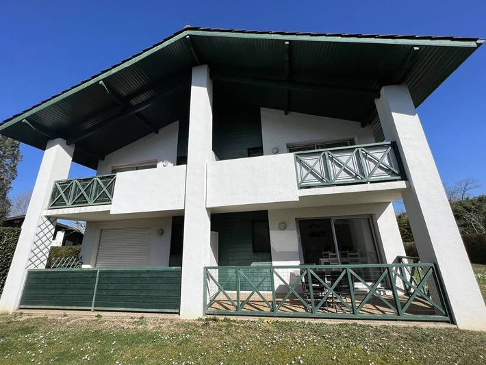 Gîte pour 3 personnes, avec terrasse, animaux acceptés à Cambo-les-Bains - 2