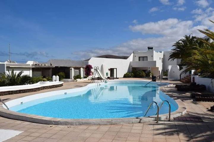 Ferienwohnung für 4 Personen, mit Pool und Garten - 1