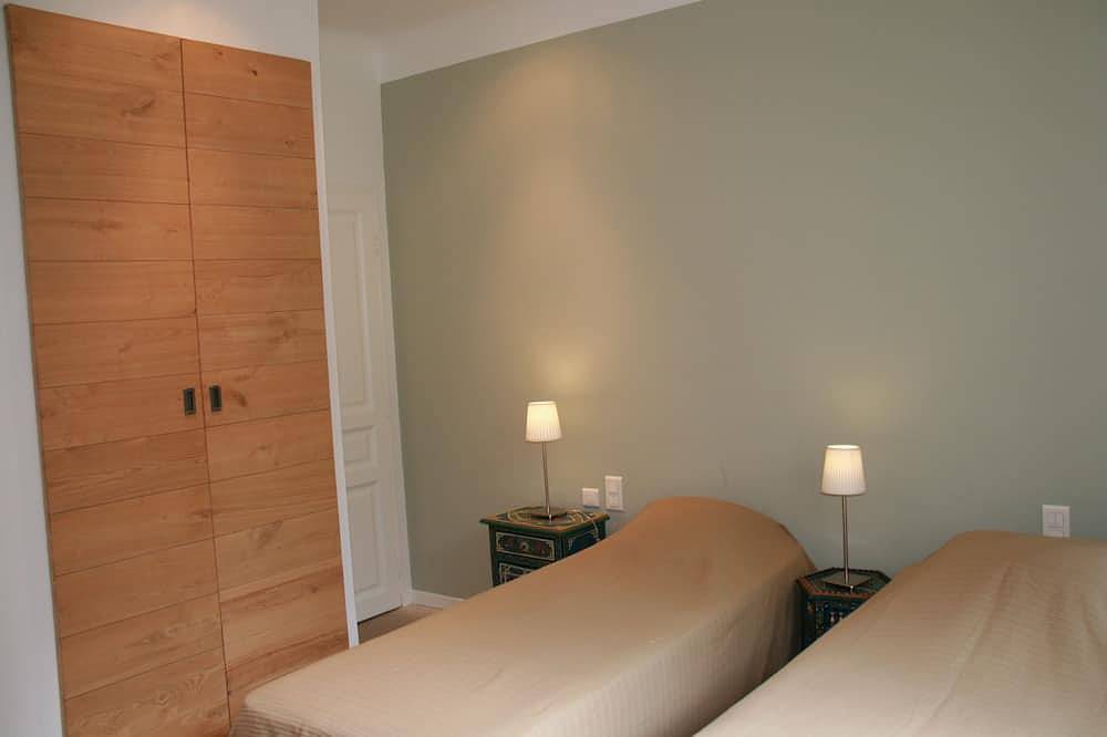 Villa avec piscine et tennis privés, classée 5 étoiles,  Aix en Provence in Aix-en-Provence, Côte méditerranéenne (France)