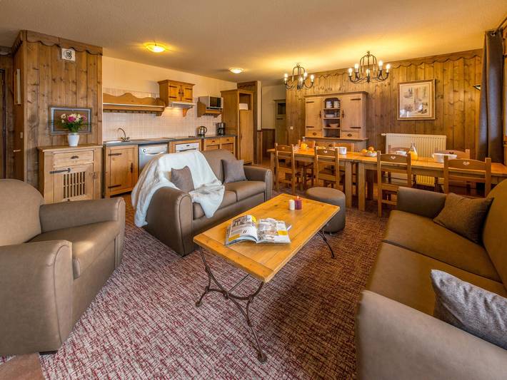 Chalet pour 10 personnes, avec sauna ainsi que piscine et balcon dans Les Arcs - 4