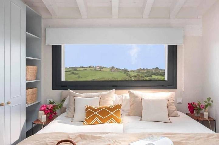 Espectacular Casa en un Alto con Vistas al Cantábrico y Picos de Europa in San Vicente de la Barquera, Parc naturel d'Oyambre