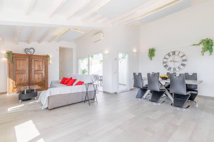 Villa "Bennu - Lujo Y Confort" vicino alla spiaggia con piscina privata e Wi-Fi in Centro storico di Calpe, Calpe