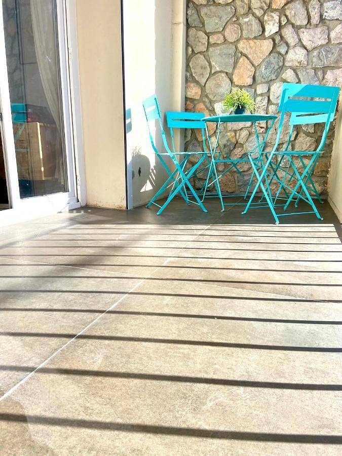 Gîte pour 4 personnes, avec vue et balcon dans Casino De Cassis - 2