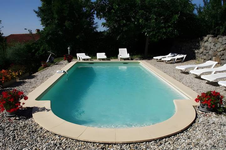Gîte pour 6 personnes, avec jardin et terrasse, animaux acceptés