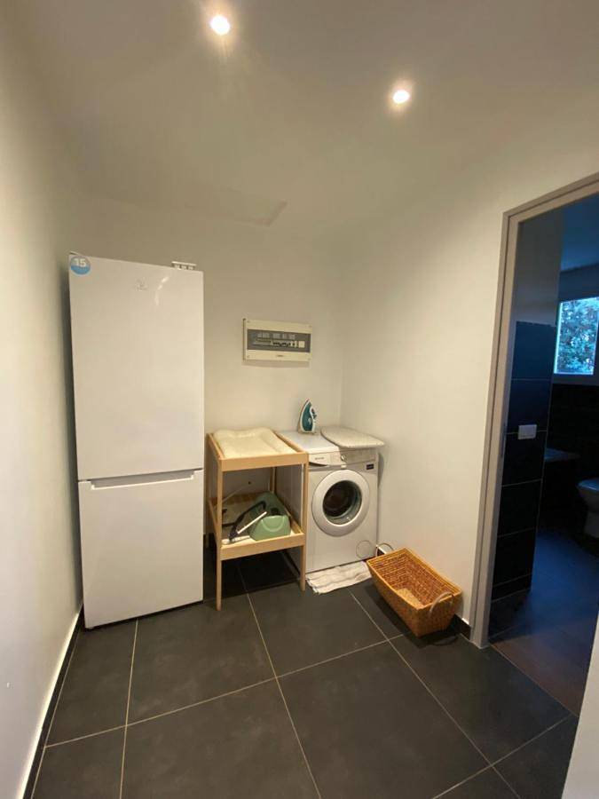 Gîte pour 4 personnes, avec balcon et vue à Loriol-du-Comtat - 2