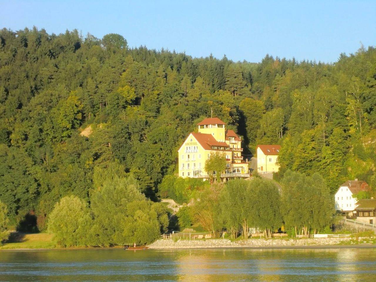 Hotel-Restaurant Faustschlössl in Feldkirchen an der Donau, Linz-Wels
