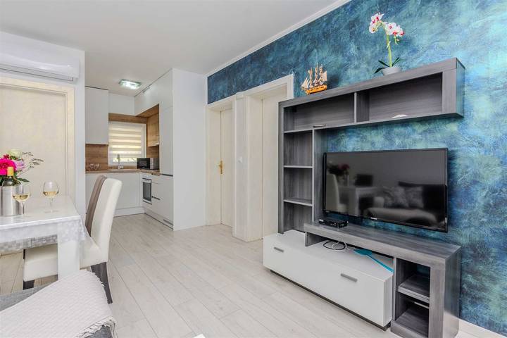 Ferienwohnung für 6 Personen, mit Balkon/Terrasse und Terrasse, kinderfreundlich auf Vir - 4