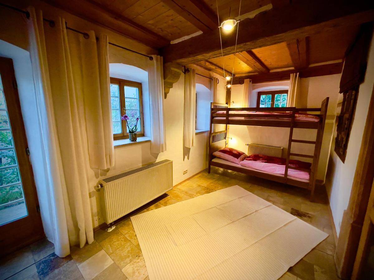 Ganze Wohnung, Rohrachhof in Wettelsheim, Treuchtlingen
