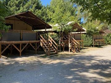 Camping pour 5 Personnes dans Saint-Maime, Région de Forcalquier, Photo 1