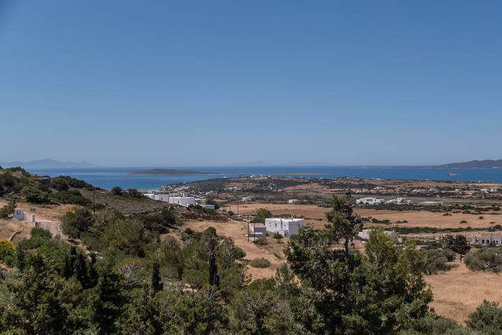 Apartment 'Maggano Paros 2' with shared terrace, Wi-Fi and air conditioning
