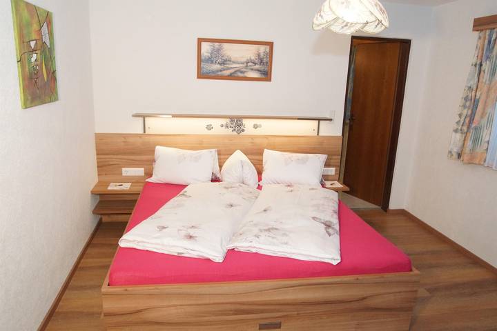 Zimmer für 3 Personen, mit Garten und Terrasse, kinderfreundlich in Prägraten am Großvenediger - 4