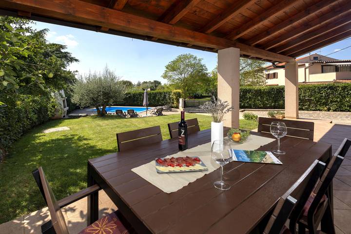 Ferienhaus für 6 Personen, mit Garten und Pool sowie Ausblick in Kosinozici - 2