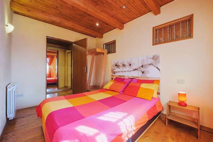 Magnifica villa indipendente per 4 persone con A/C, WIFI, TV, patio e animali ammessi in Massa, Riviera Toscana