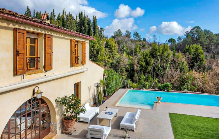 Location de vacances pour 8 personnes, avec piscine à La Colle-sur-Loup - 3