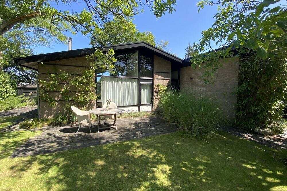 Vrijstaand vakantiehuis aan de Noordzee / Grevelingenzee op ca. 750 m² grond in Scharendijke, Grevelingenmeer