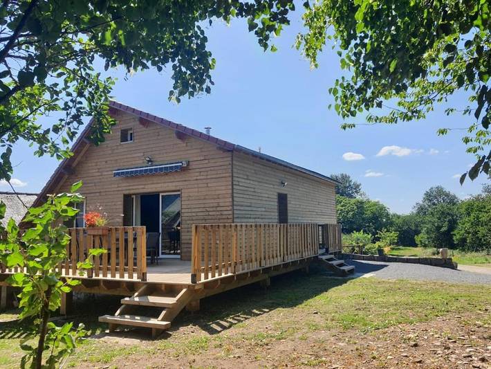 Location de vacances pour 7 personnes, avec jardin à Saint-Mesmin (Dordogne)