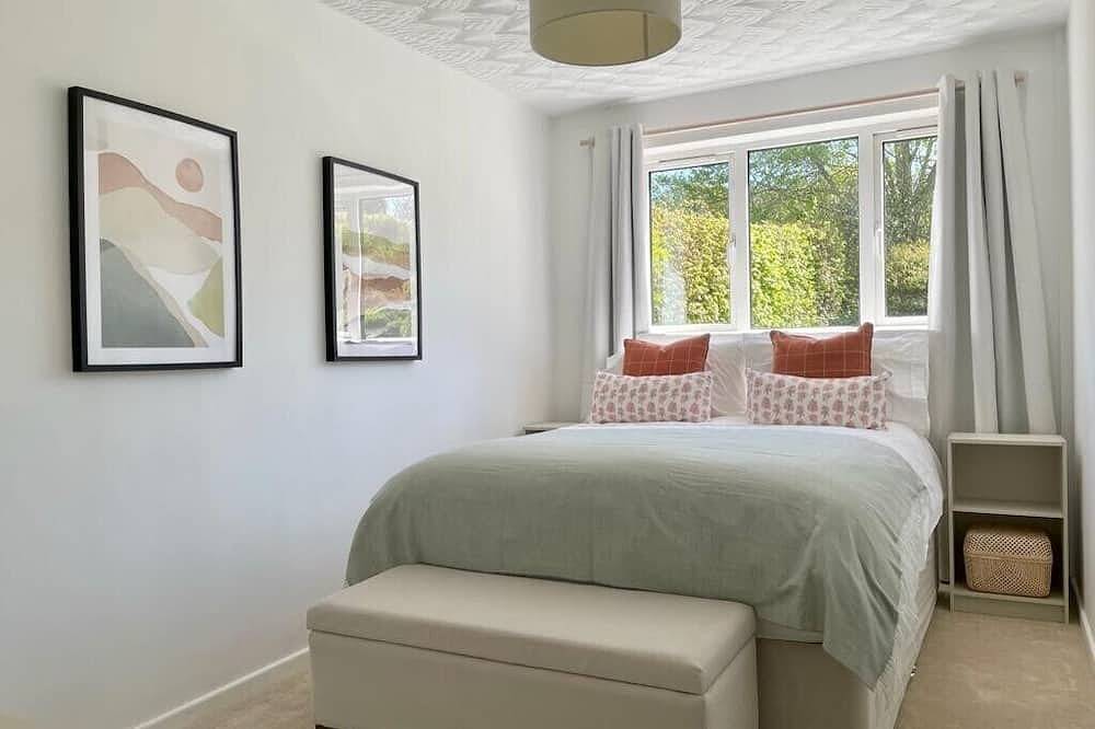 The Bungalow by Birch Stays in Red Wharf Bay, Isle of Anglesey