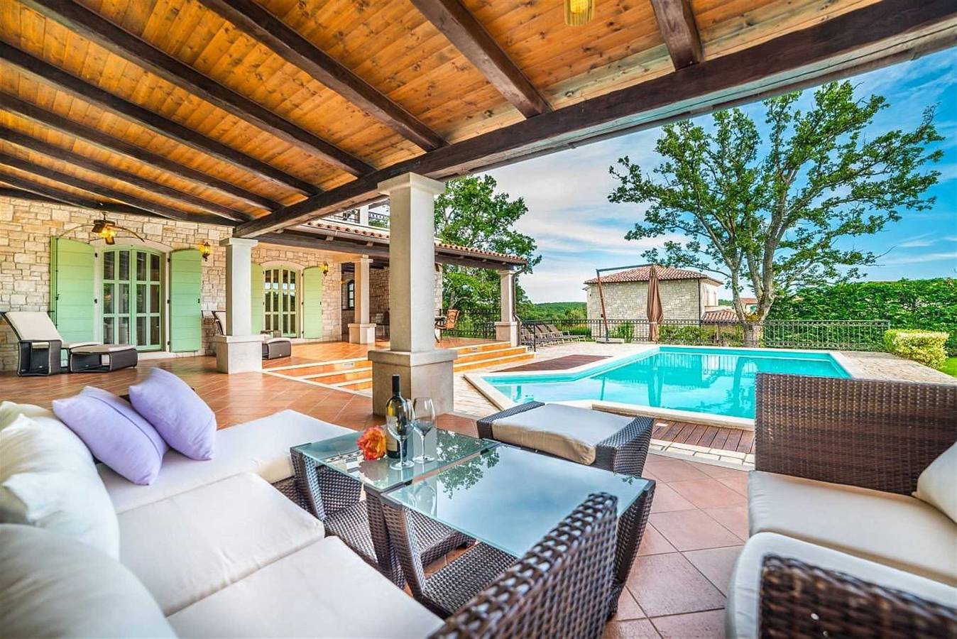 Villa für 11 Personen mit Balkon/Terrasse in Općina Višnjan, Zentralistrien