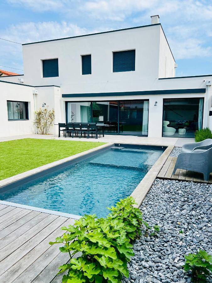 Villa pour 10 personnes, avec piscine et terrasse à La Rochelle - 2
