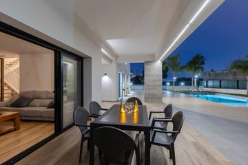 Casa Rural para 16 Personas en Catral, Provincia de Alicante, Foto 2