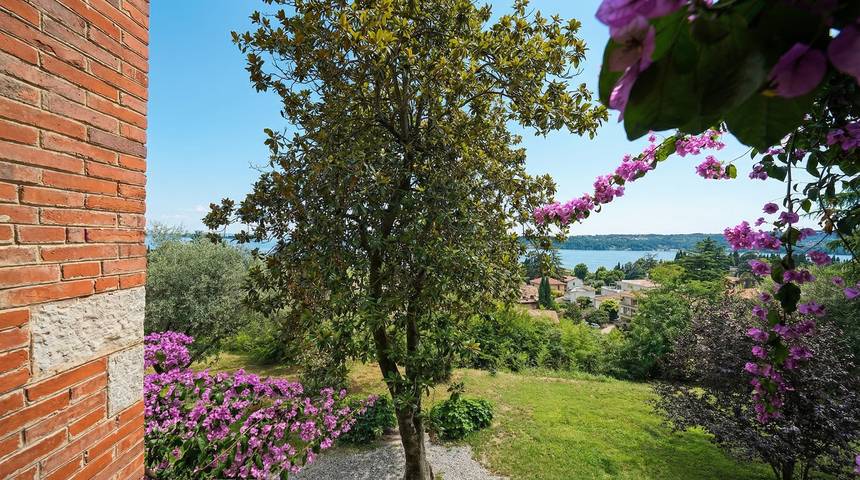 Villa für 10 Personen, mit Balkon und Garten sowie Seeblick, mit Haustier in Salò - 4