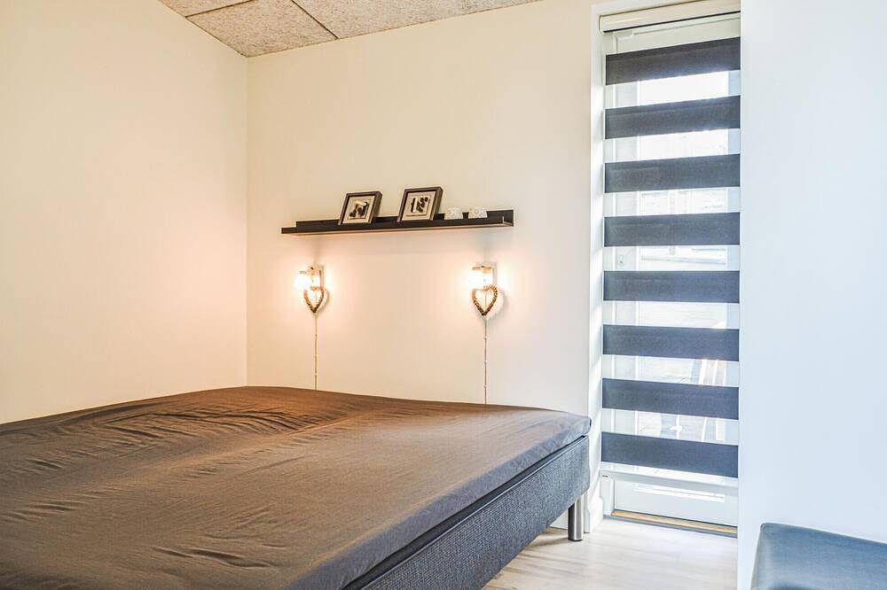 Lovely home in Løgstrup with house sea view in Hjarbæk, Limfjord in Westjütland