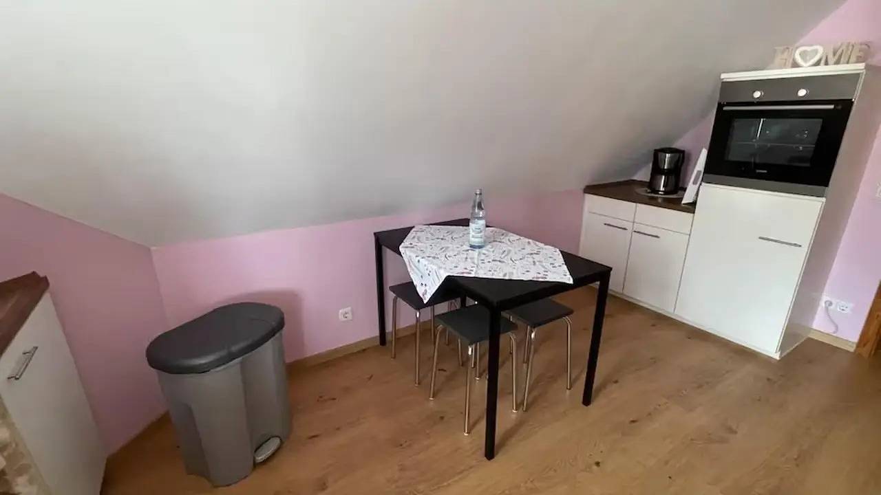 Ganze Ferienwohnung, Ferienwohnung für 5 Personen (125 m²) in Sinzig in Sinzig, Ahrtal