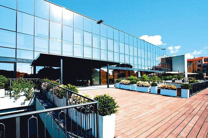 Location de vacances pour 4 personnes, avec jardin ainsi que bassin pour enfant et piscine à Loano - 3