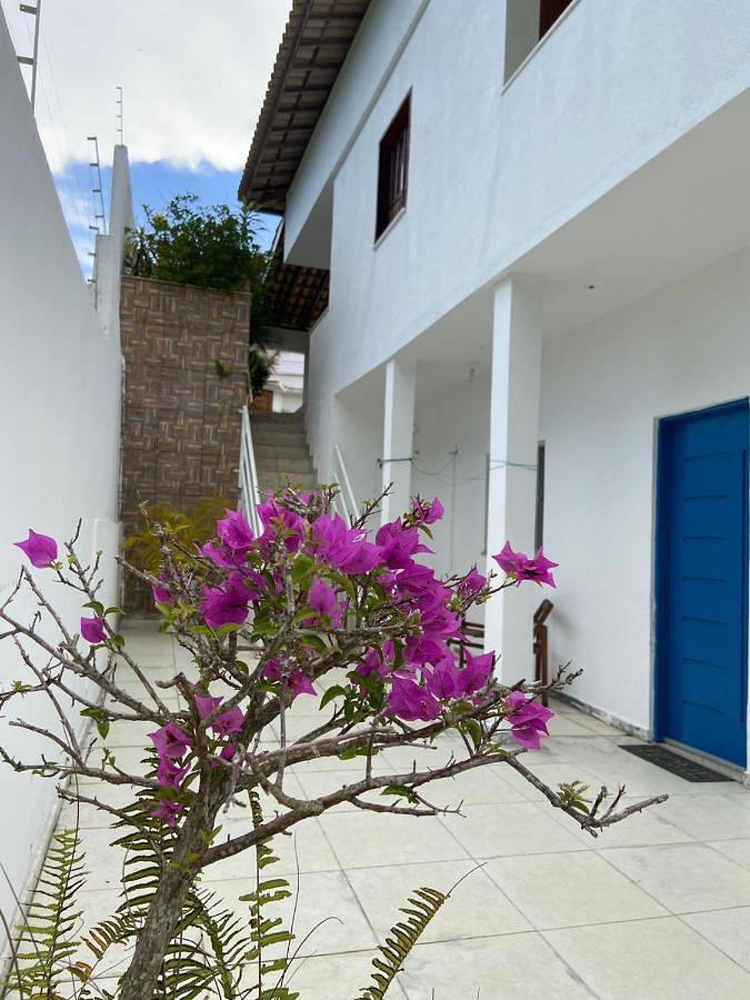 Casas e apartamentos de temporada para 3 pessoas, com terraço em Vitória da Conquista